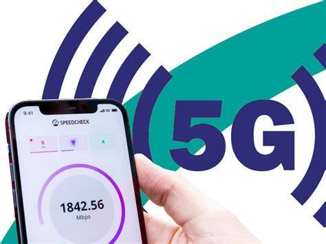 šviesolaidinis internetas vs 5G iliustracija