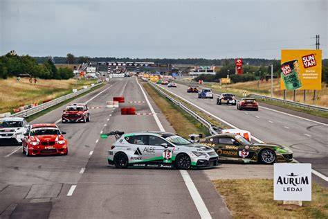 Rinktinės automobilių sporto vaizdas Palangoje