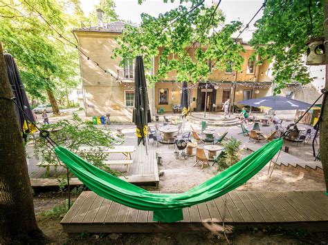 Downtown Forest Hostel Vilnius terasa