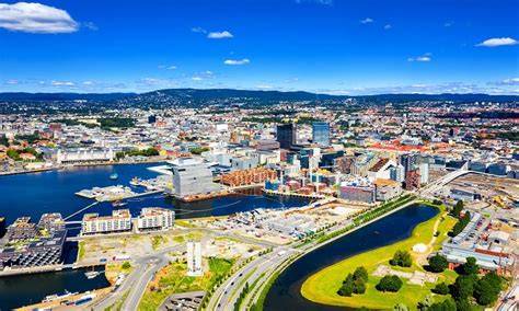 Oslo miestas ir parko vaizdai