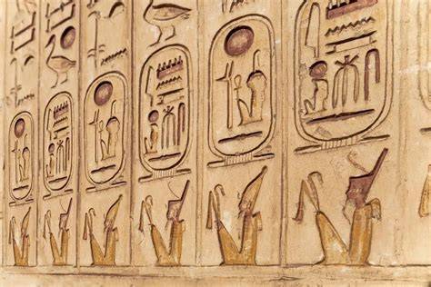 egipto simboliai mitologija hieroglifai