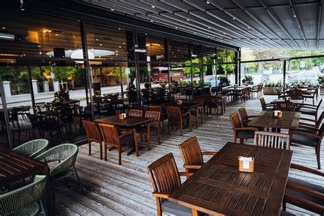 MEAT Steak House Palanga (6 words)