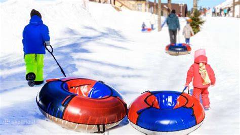 Snow tubing ir sniego parkas paveikslėlis