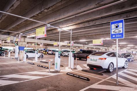 Didziausia Baltijos salyse Duty-Free parduotuve nuotrauka