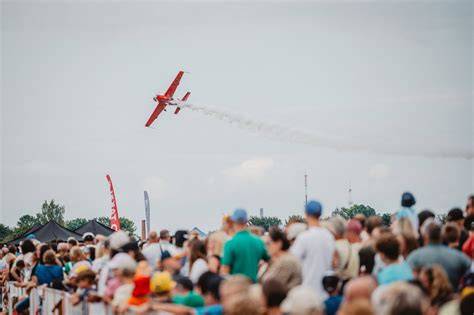 fejeriju festivalio Kaune aviacijos sąsajos vizualas