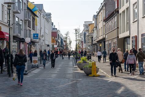 Islandijos kraštovaizdžių įvairovei pavaizduoti