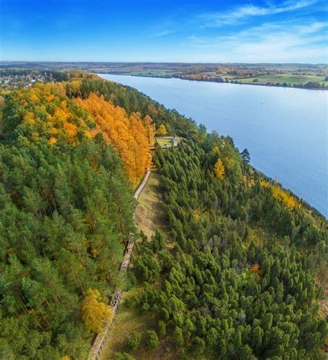 Kadagių slėnis ir Kadagių parkas
