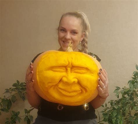 Pumpkinferno moliūgų meno kūriniai