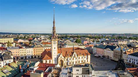 Olomouco miesto aikštė ir Trejybės kolona