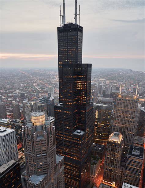 Willis Tower ir Chicago skyline
