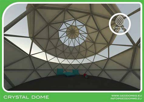 Oasis Dome kupolas gamtos apsuptyje