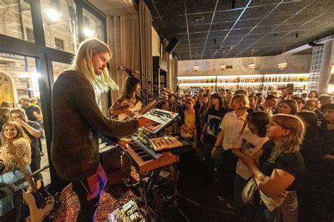 naktinis Sheffield muzikos gyvenimas