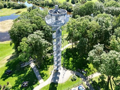 Keletą maršrutų Krekenavos parke