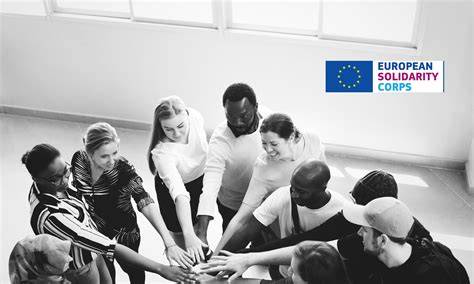 vizualizacija apie Europos solidarumo korpusą