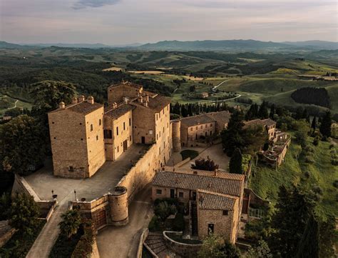 Toscana Castelfalfi golfo aikštynai